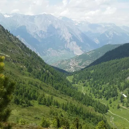 アパート Rocailles 7 *